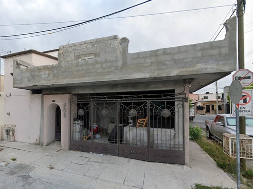 Sk01- Casa En Remate Bancario En C. Los Cantos, Acueducto, Saltillo, Coah. (65% Debajo De Su Valor Comercial, Solo Recursos Propios)
