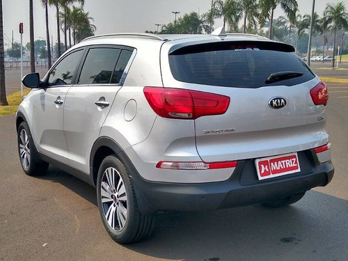 Imagem 2 de 9 de Kia Sportage 2.0 Ex 4x2 16v Flex 4p Automático