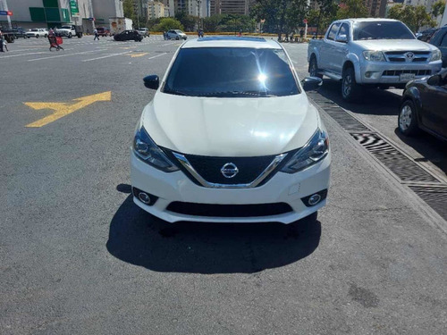 Imagen 3 de 6 de Nissan Sendra Turbo