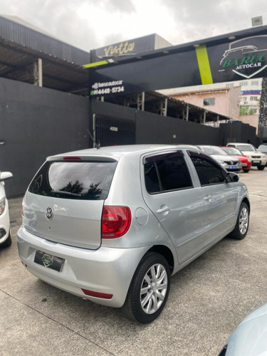 Volkswagen Fox 1.0 MI TREND 8V FLEX 4P MANUAL