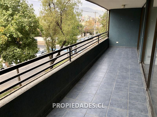 Departamento En Arriendo De 3 Dorm. En Las Condes