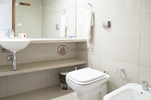 Hermoso Penthouse Con Vista Al Mar.- Ref: 2540