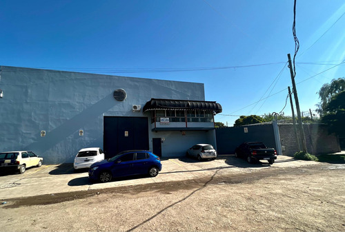 Galpon - 1860 Mts - Tarija 80 - Merlo