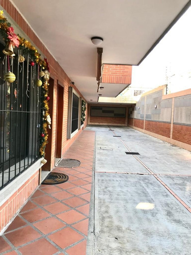 Imagen 14 de 15 de Alquiler Town House Urbanizacion Prebo Valencia