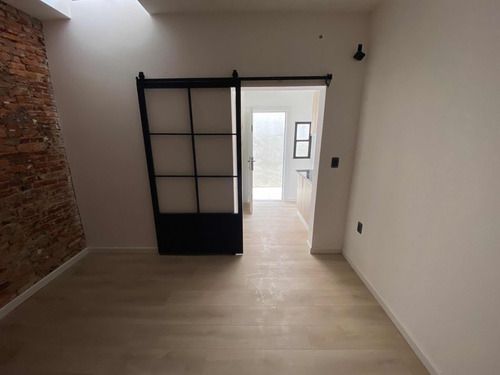 Apartamento Monoambientes En Alquiler Tres Cruces // Cordon