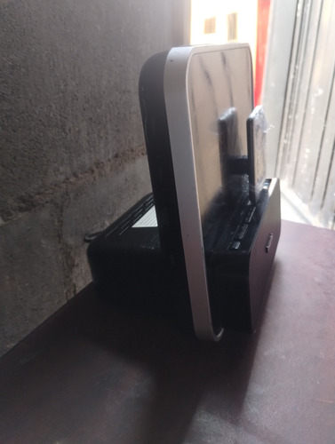 Reloj Despertador Philips Dc315, Radio Ipod/iphone Negro (Usado)