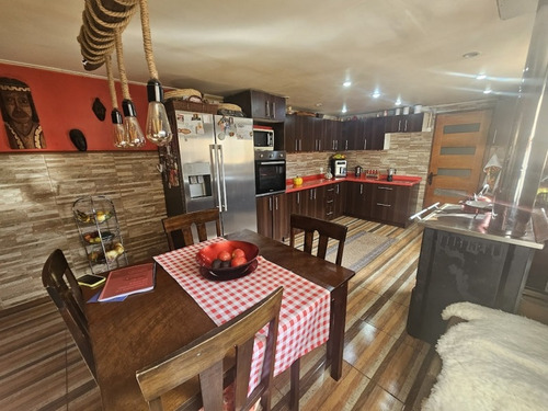 Hermosa Casa Remodelada Y Con Ampliacion Regularizada