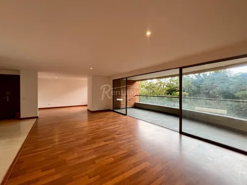 Apartamento En Arriendo En San Lucas. Cod A776102
