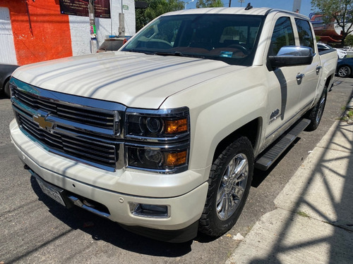 Imagen 1 de 13 de Chevrolet Cheyenne Hihg Country Modelo 2015