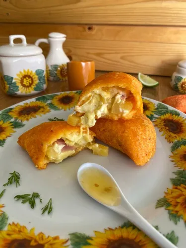Local De Venta De Empanadas, Acreditado, Excelente Clientela, Barrio La Castellana