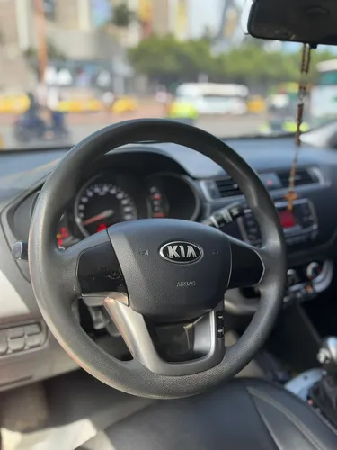 Kia Rio Ub Ex 1.4 At
