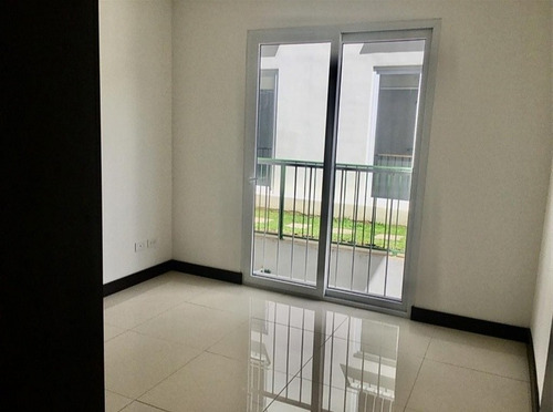 Nuevo Moderno Con Finos Acabados Apto En Zapote En Alq!