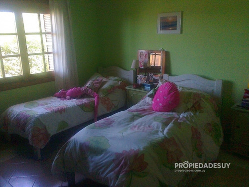 Casa En Venta En Laguna Del Diario!- Ref: 753
