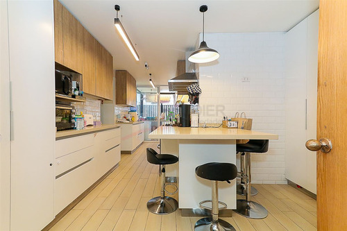 Departamento En Arriendo De 3 Dorm. En Las Condes