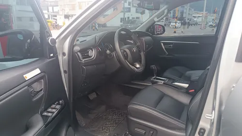 Toyota Fortuner Srv 2.4 Diesel 4x2 At 2023
