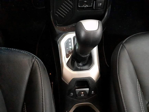 Jeep Renegade 1.8 16V FLEX LONGITUDE 4P AUTOMÁTICO