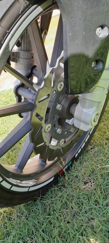 Imagen 7 de 15 de Benelli Tnt