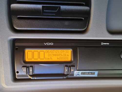 Imagem 13 de 15 de Mercedes-benz Axor 2536 6x2 Ano 2019 Teto Alto Retarder