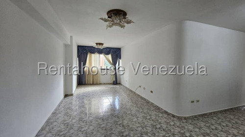 Diana C, Vende Apartamento De Gran Tamaño, Planta Y Pozo, Piso Bajo, En La Trigaleña Valencia Rc-dc 25-11204