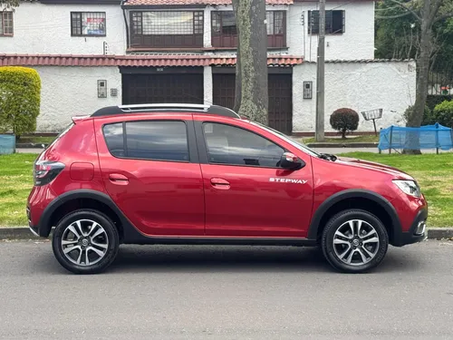 Renault Stepway 1.6 Dynamique / Intens Automática