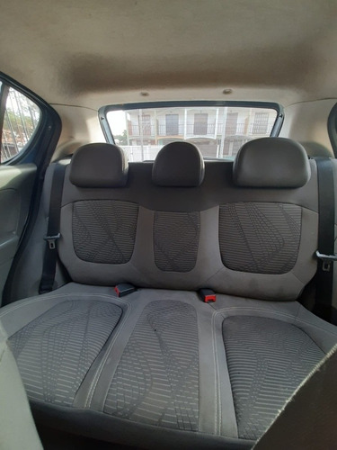 Imagen 9 de 16 de Fiat Palio 2012 1.4 Attractive