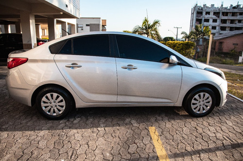Hyundai Hb20s 1.6 Comfort Plus Flex Aut. 4p