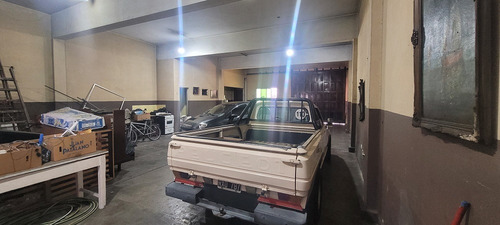 Venta En Block, Casa De 5 Ambiente + Galpón De Loza