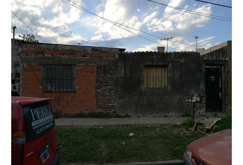 Imagen 3 de 3 de Casa En Venta 4