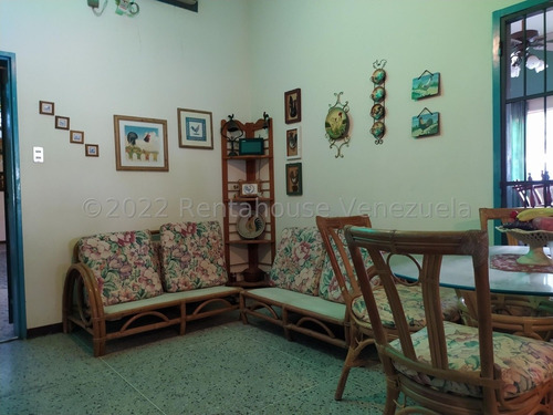 Imagen 7 de 14 de Casa En Venta Urbanización Los Rauseos El Limón 22-16380 Dc