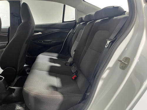Chevrolet Onix plus 1.0 Lt 4p