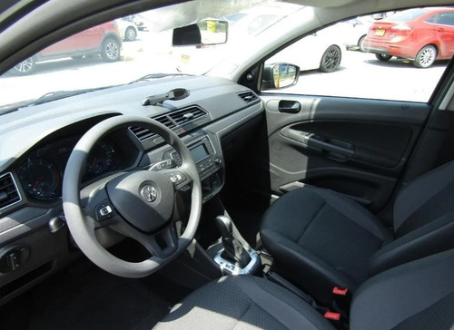 Volkswagen Voyage Trendline At 1600