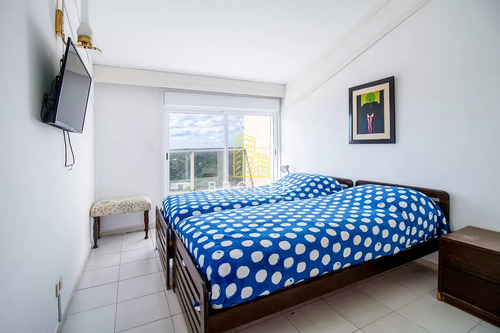 Venta Apartamento Punta Del Este Penthouse. Punta Del Este, Uruguay.