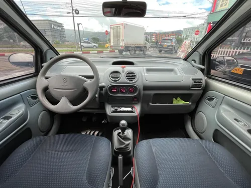 Renault Twingo Access 1.2cc MT AA