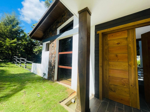 Se Vende Villa En Jarabacoa Republica Dominicana