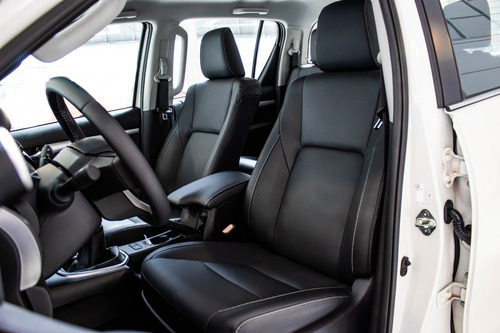 Imagen 21 de 22 de Toyota Hilux Srx 2.8 Tdi 4x4 0km 2022