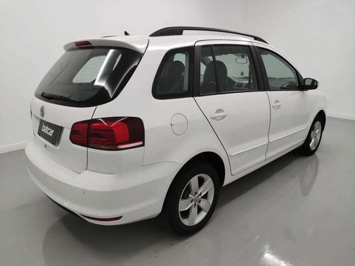 Imagem 6 de 15 de Volkswagen Spacefox 1.6 8v Trend Totalflex 4p 2019