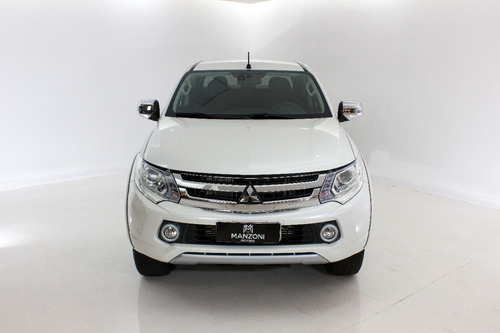 Imagem 4 de 18 de Mit L200 Triton Hpe Sport Branca