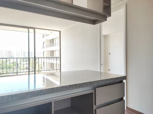 Edificio Zañartu (1 Est. 1 Bod.) Vista Suroriente Piso 8