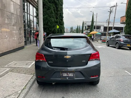 Chevrolet Onix 1.4 Ltz At