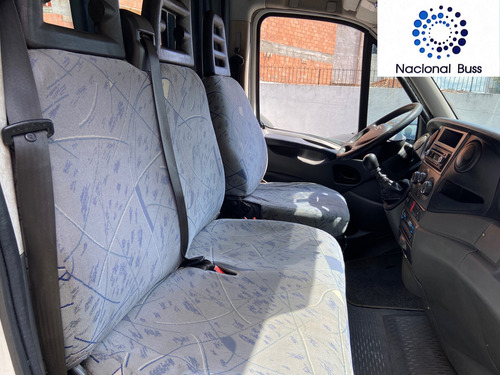 Iveco Daily 50c17 Minibus Executiva 19lugares