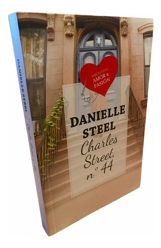 Charles Street N° 44 / Danielle Steel