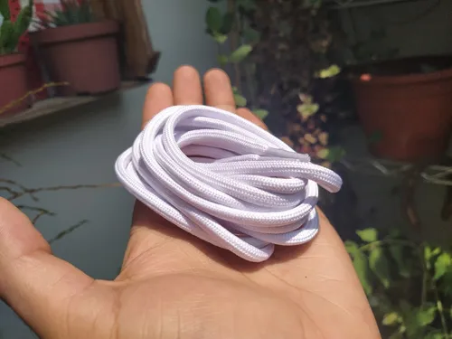 Cadar o Redondo Tradicional Yeezy Boost 350 Branco