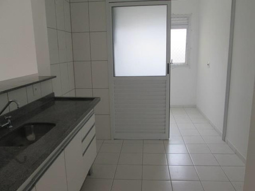 Imagem 3 de 8 de Apartamento Com 3 Dormitórios À Venda, 70 M² Por R$ 580.000 - Centro - Arujá/sp - Ap0025