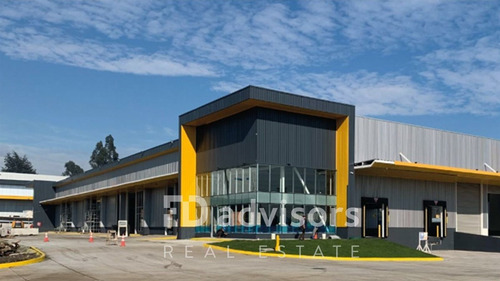 Arriendo De Bodega Con Cámara De Frío 312 M2 - Temuco