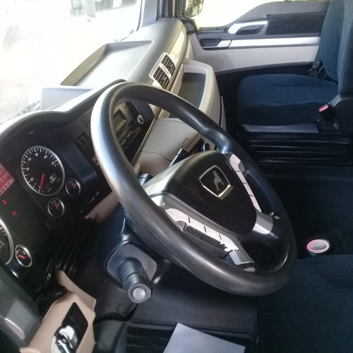 Imagem 5 de 21 de Man Tgx 28440 6x2 Super Conservado 17/18