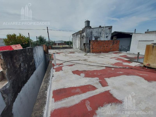 Imagen 14 de 30 de Casa Departamento Locales 5 Ambientes Venta El Palomar Ideal Galpón Depósito