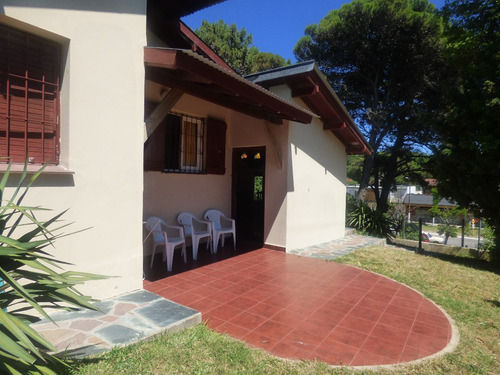 Imagen 3 de 22 de Departamentos 4/5 Personas Villa Gesell