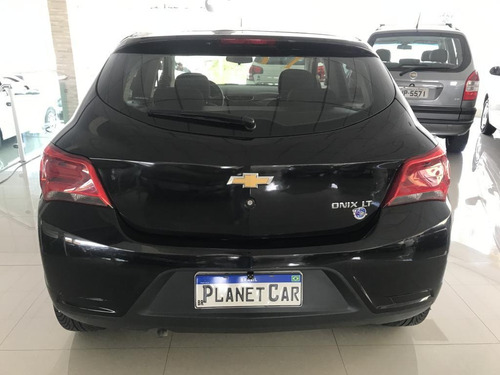 Onix Hatch Lt 1.0 8v Flexpower 5p Mec.