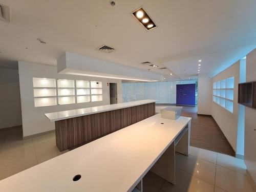 Arriendo Local Comercial En Alonso De Córdova Id 50.492-lin