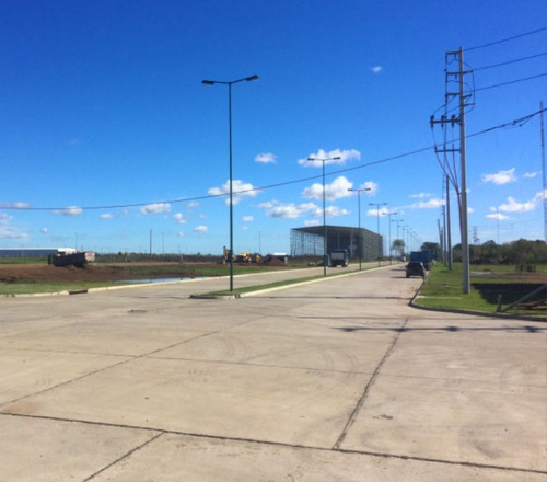 Imagen 1 de 1 de U$s120000 Lote Industrial 2000mt2, Z/ Alpargatas Fcio Varela